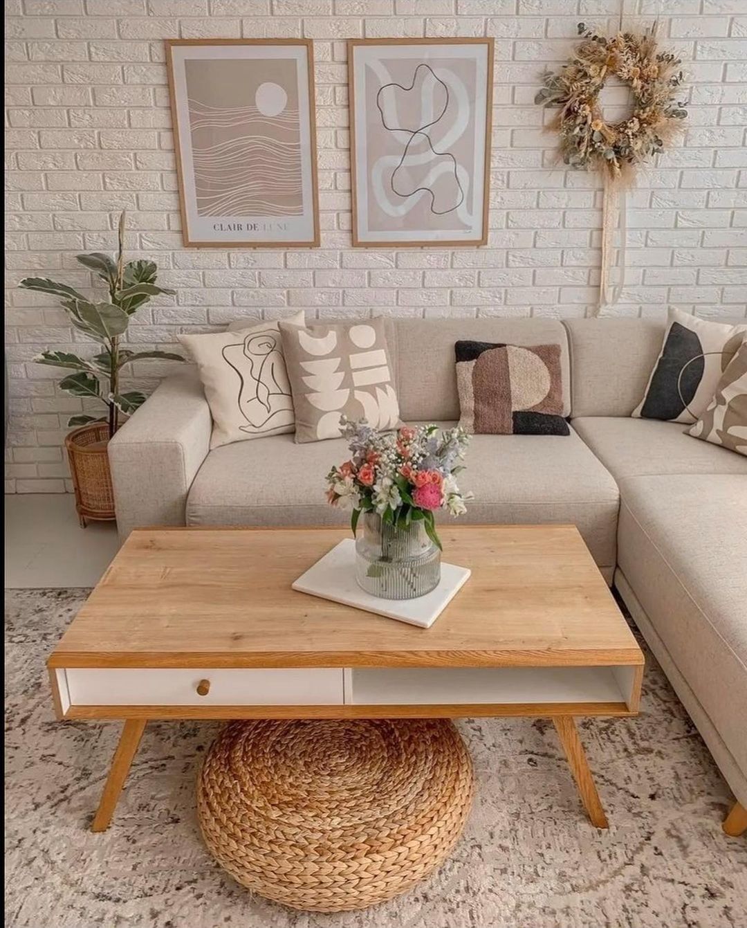 archidesiign@instagram on Pinno: Cozy living setup by @paulinarygiert ...