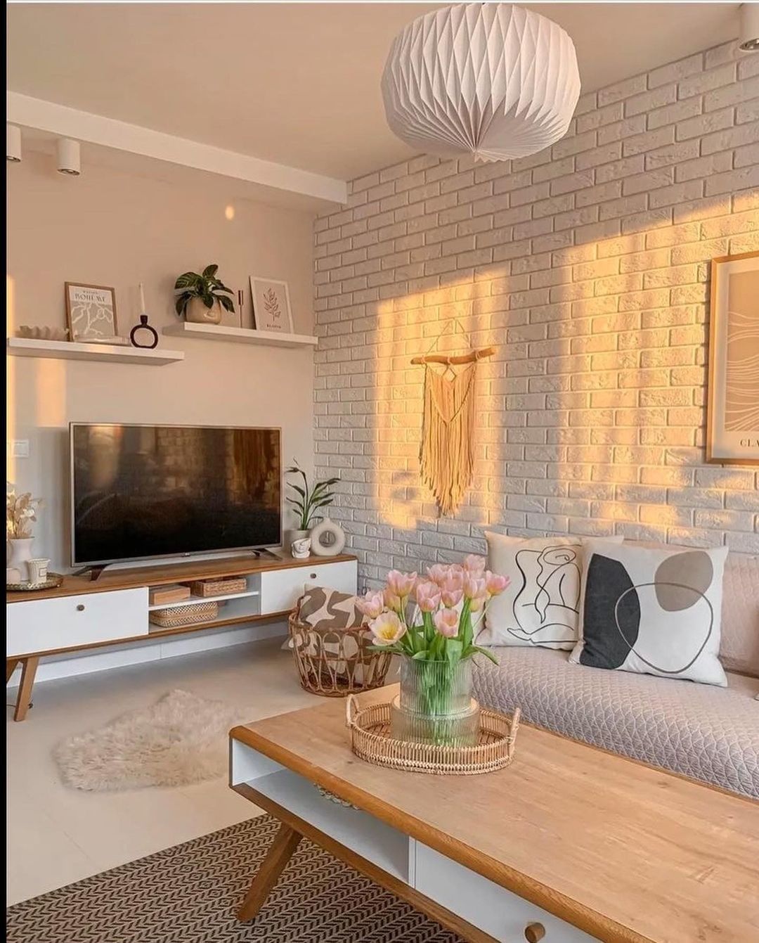 archidesiign@instagram on Pinno: Cozy living setup by @paulinarygiert ...