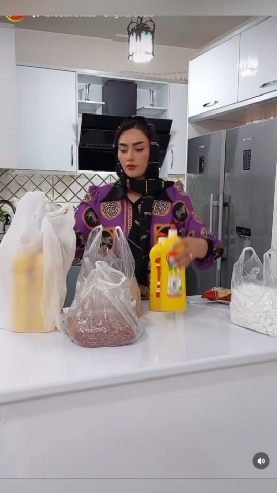 Video by paat maat on Pinno: 😂😂😂 ↪️ @paato_maat@instagram . . #طنز #خ...