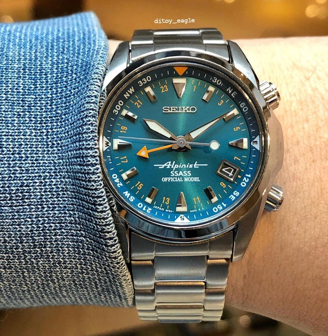 seiko.club1 instagram on Pinno One of the coolest GMT s by Seiko