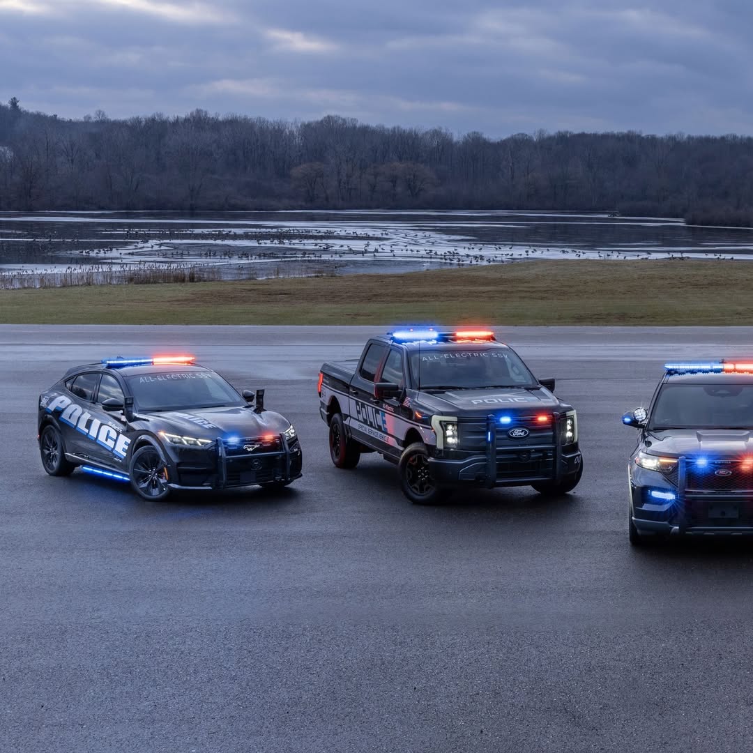 motortrend@instagram on Pinno: Ford Explorer Police Interceptor Utility ...