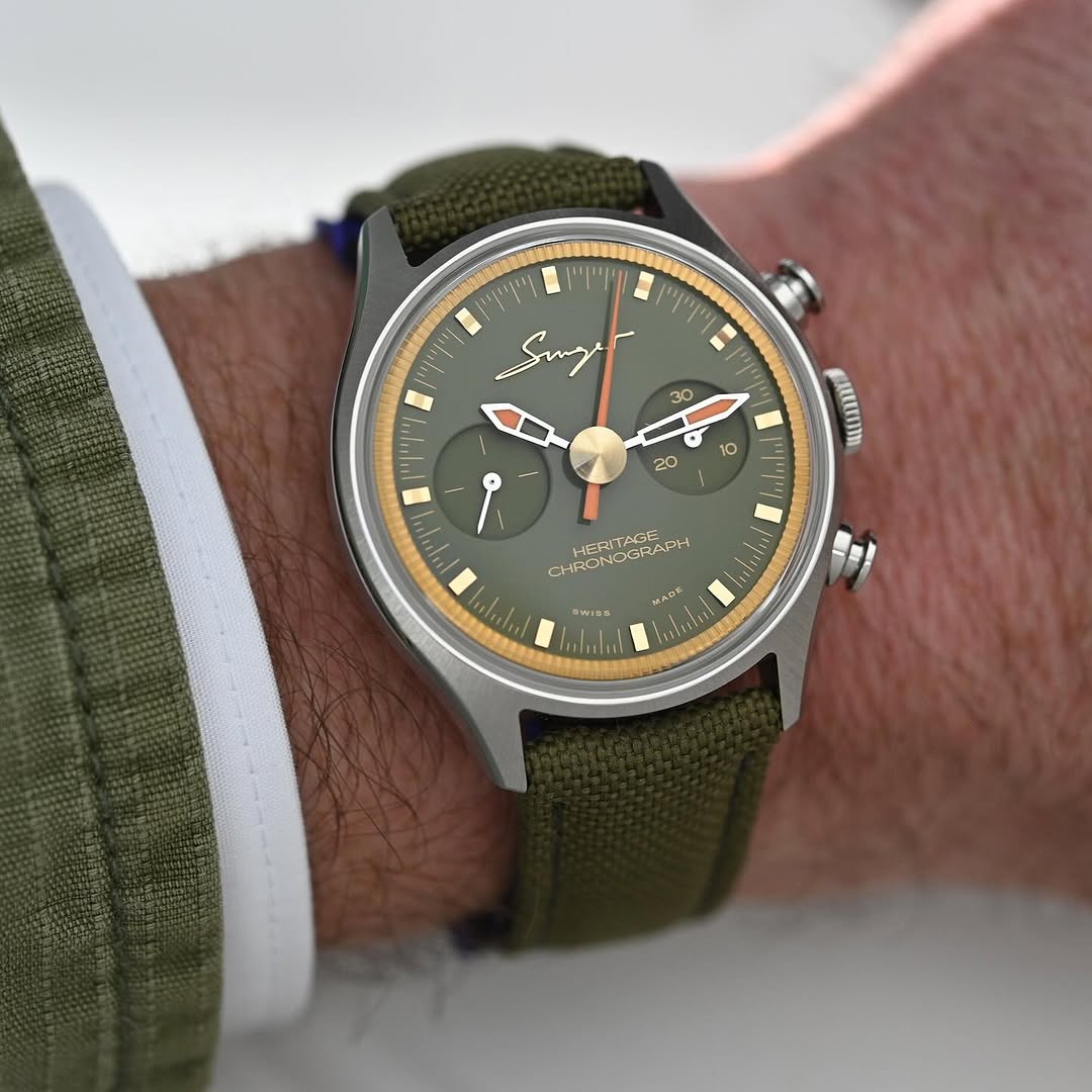 MONOCHROME Watches on Pinno: A Valjoux Resto-Mod By Singer@singervehi...