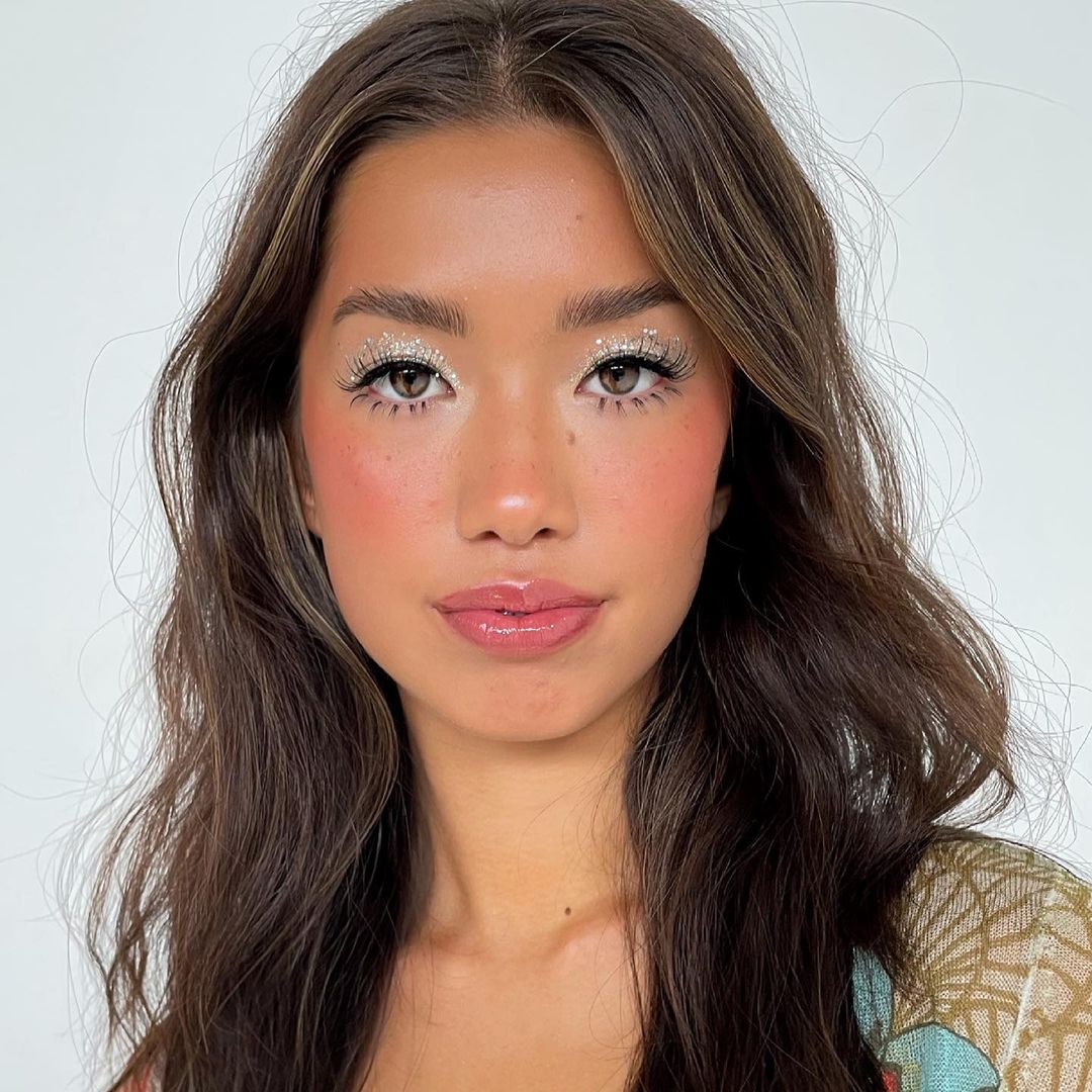 dmv.makeupartistry@instagram on Pinno: Flushed skin, freckles and ...