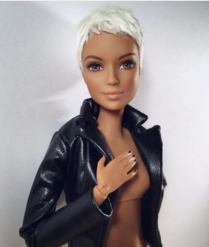 Barbie best sale pixie cut