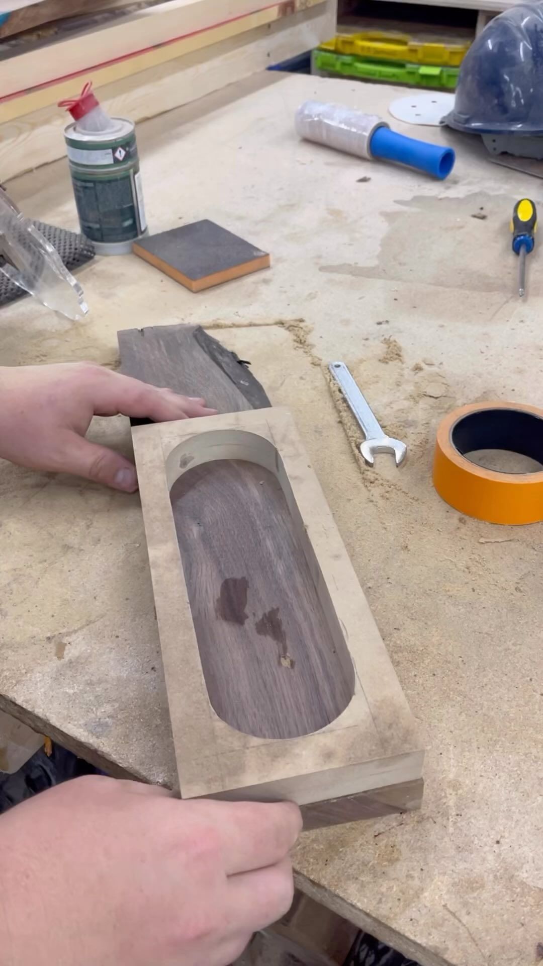 jdwoodworkinganddesigns@instagram on Pinno: Simple catch all tray. I ...