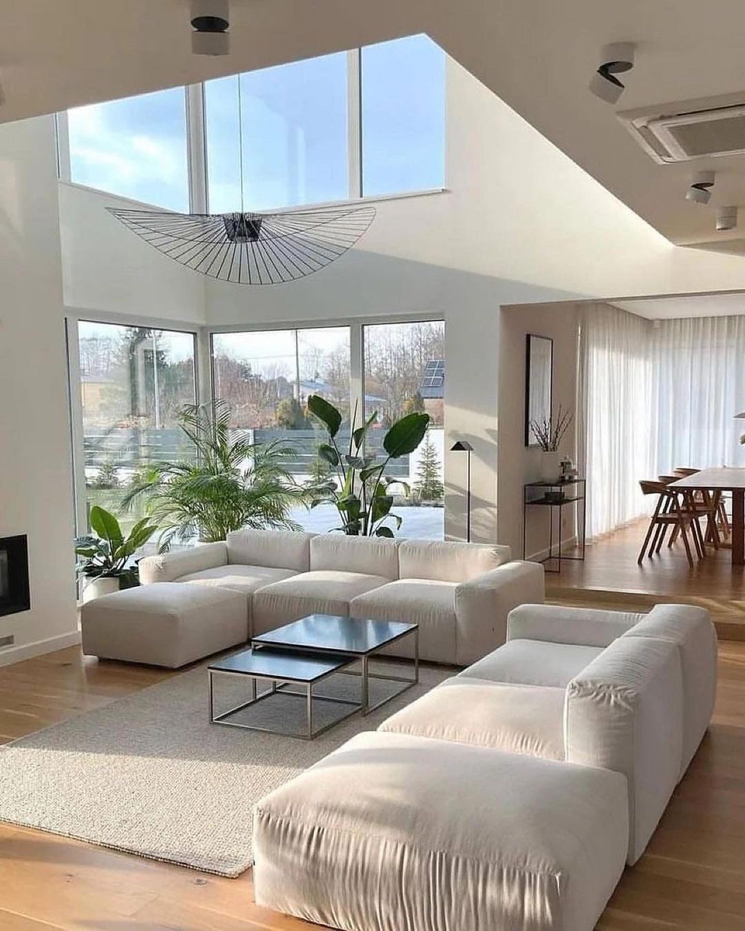 luxy___homes@instagram on Pinno: Love this gorgeous house 😍 What’s the ...