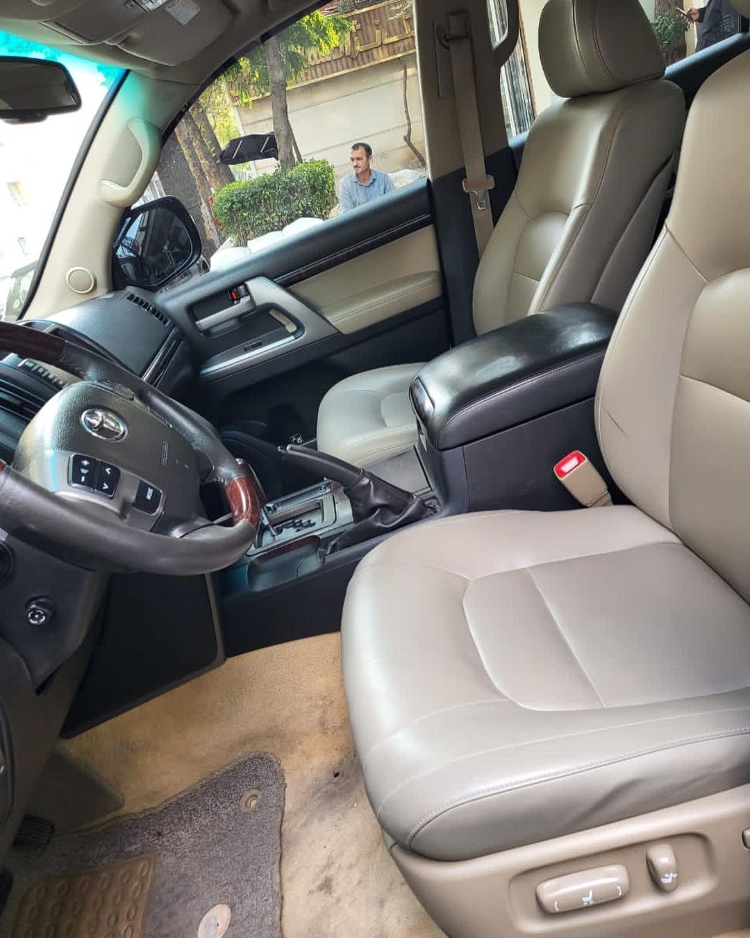 信頼への信頼 LAND TOYOTA CRUISER km 181402 | BLACK | 1999