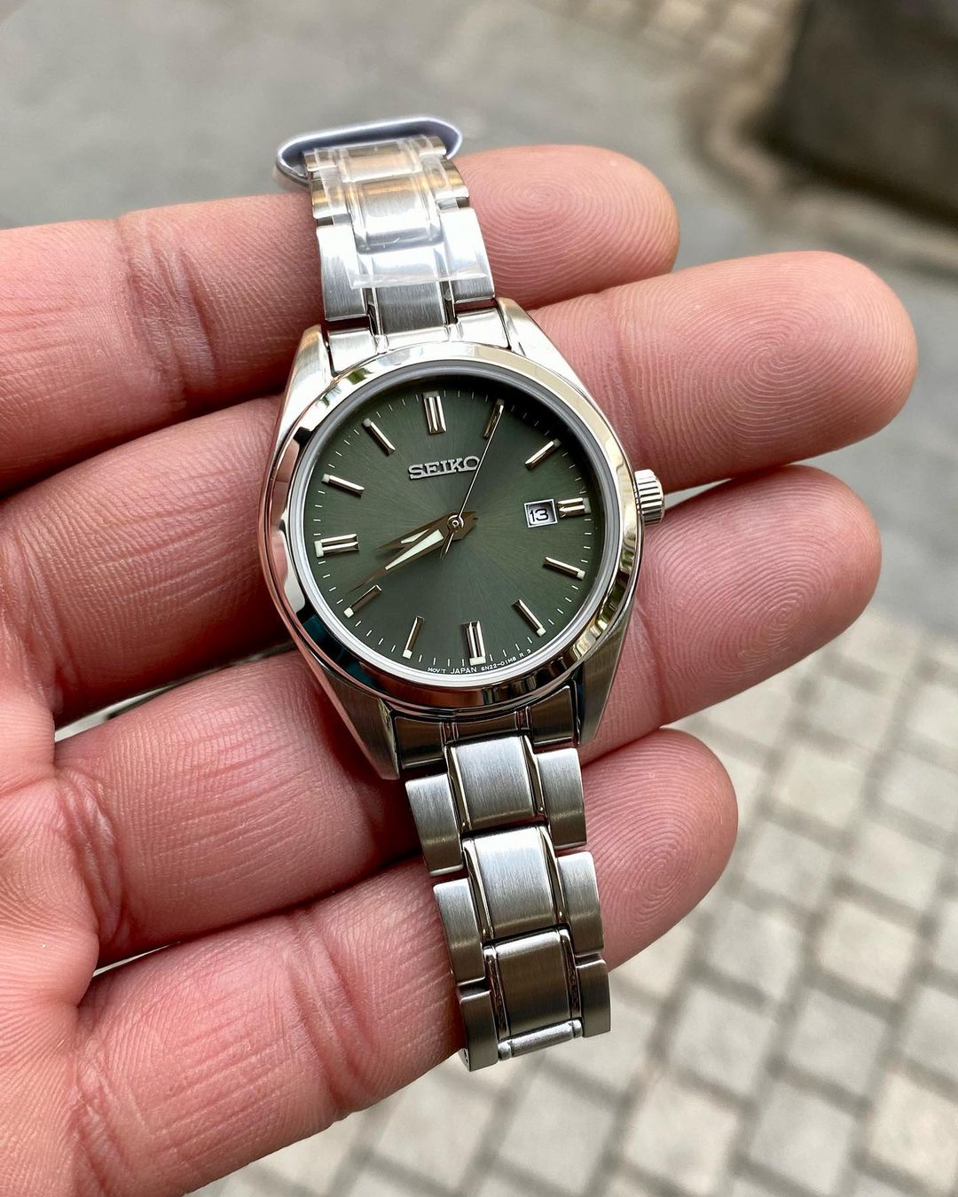 timesquareseiko instagram on Pinno NEW MODEL SEIKO QUARTZ REF NO