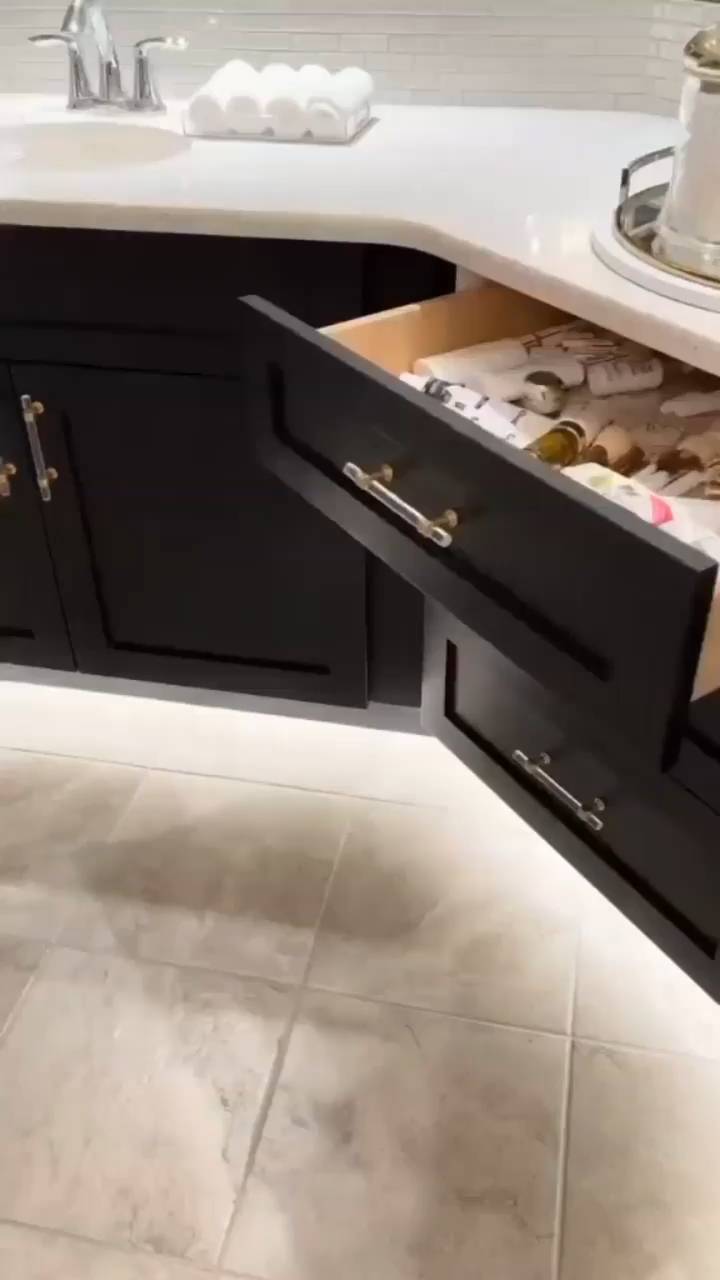 247interiors@instagram on Pinno: What's your thoughts on this gorgeou...
