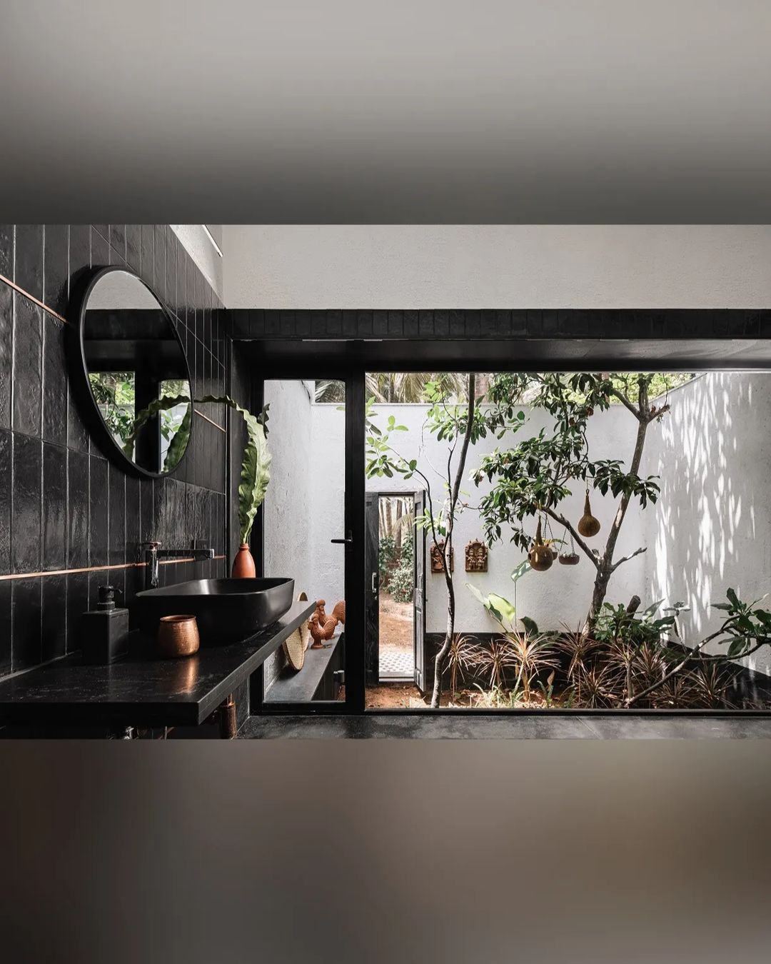 housethome@instagram on Pinno: : Part II - "𝙏𝙝𝙚 𝙃𝙤𝙪𝙨𝙚 𝙖𝙢𝙞𝙙𝙨𝙩 𝙩𝙝𝙚 𝘾𝙤...