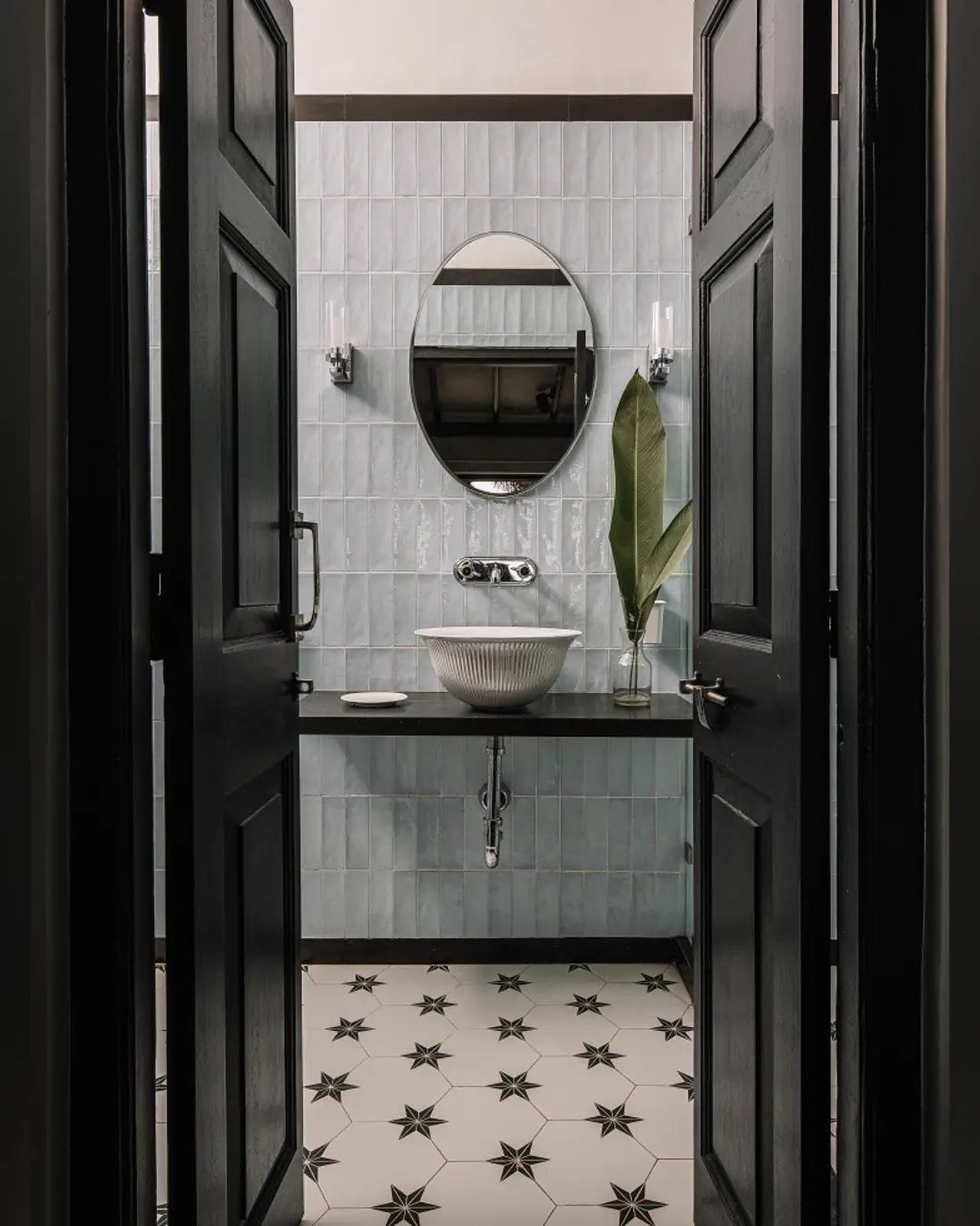 housethome@instagram on Pinno: : Part II - "𝙏𝙝𝙚 𝙃𝙤𝙪𝙨𝙚 𝙖𝙢𝙞𝙙𝙨𝙩 𝙩𝙝𝙚 𝘾𝙤...