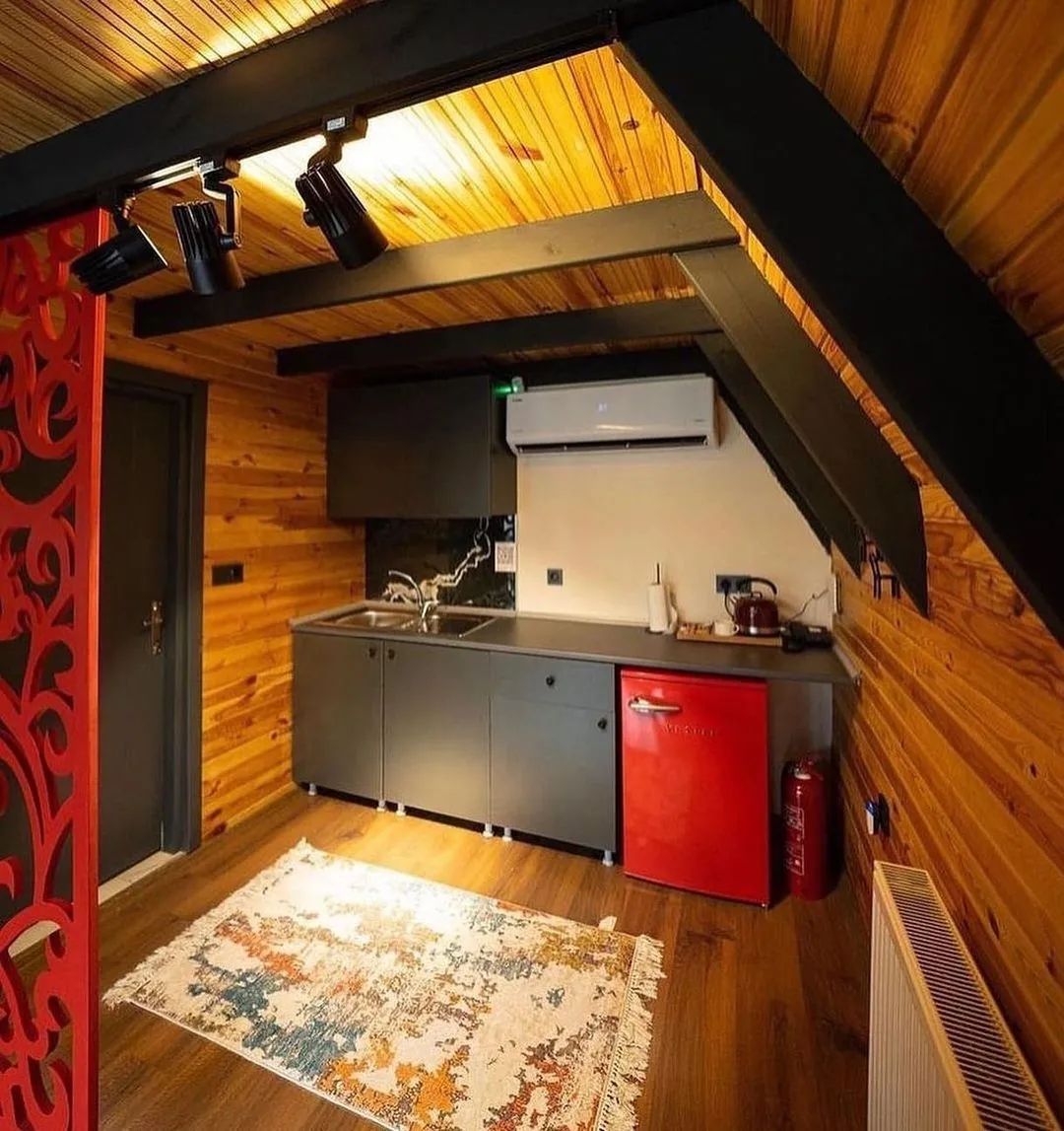 cozy.cabin.life@instagram on Pinno: Tag who you’d stay here with😍 Via ...