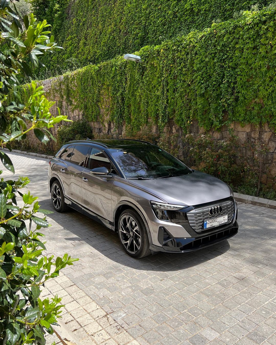 Ghady Rahi on Pinno: Q5 E-TRON! I’m driving the 2023 Audi Q5 ...