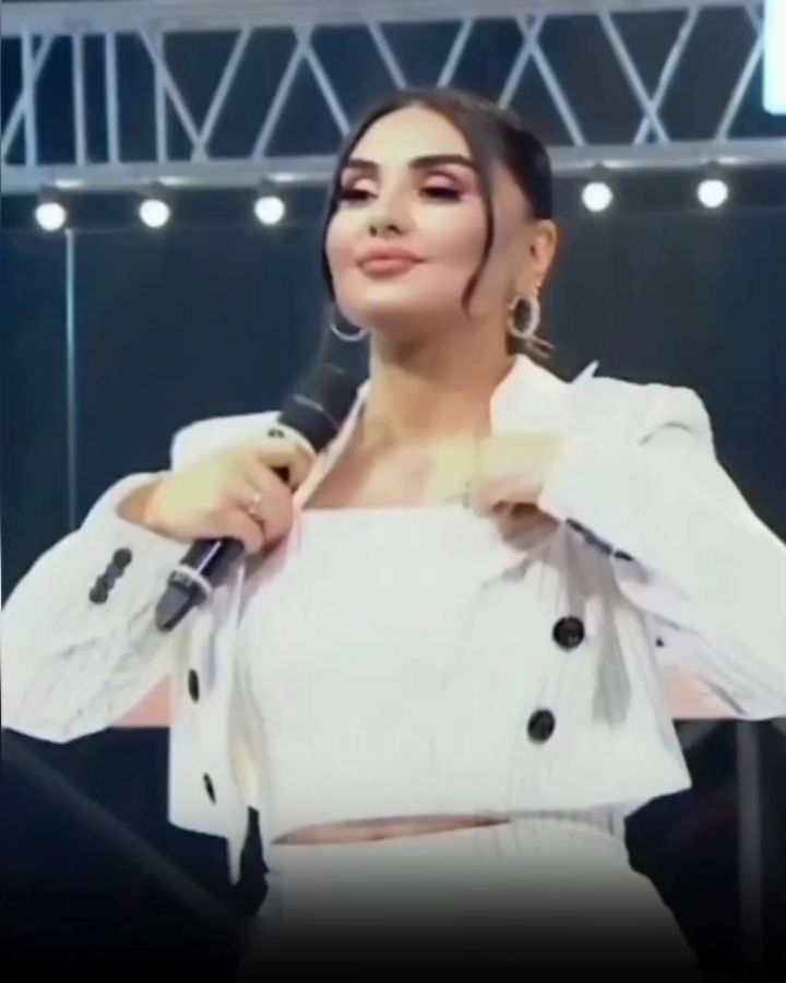 sebnemfaniiran@instagram on Pinno: Sebnem Tovuzlu - Ayrilmişiq 🎵🤍 ...