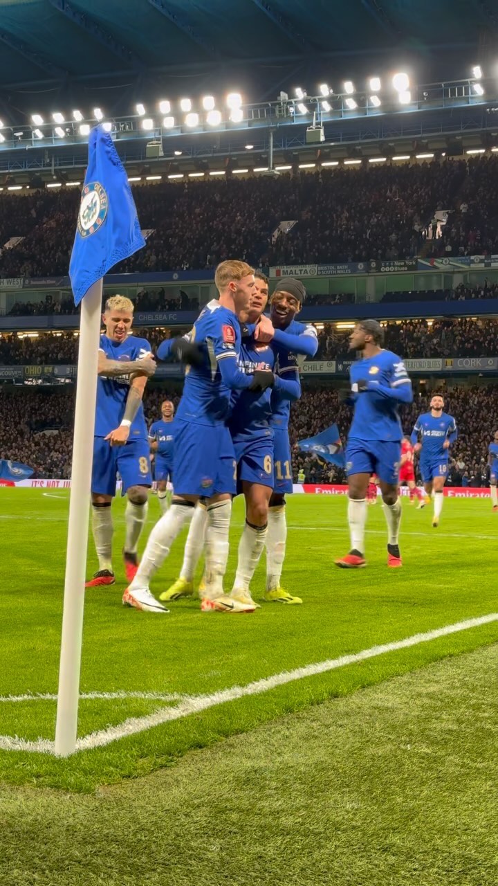 chelseafc@instagram on Pinno: A textbook Thiago header! 👏 #CFC #Chels...