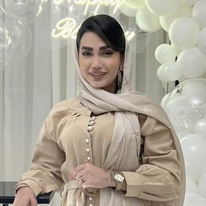 Saba Emarati Biji on Pinno
